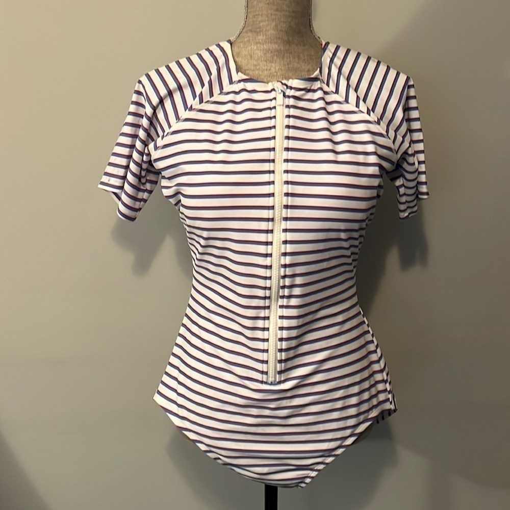 NWT Kona Sol Women's One-Piece Swimsuit - Extra Large.  New with out tags.
